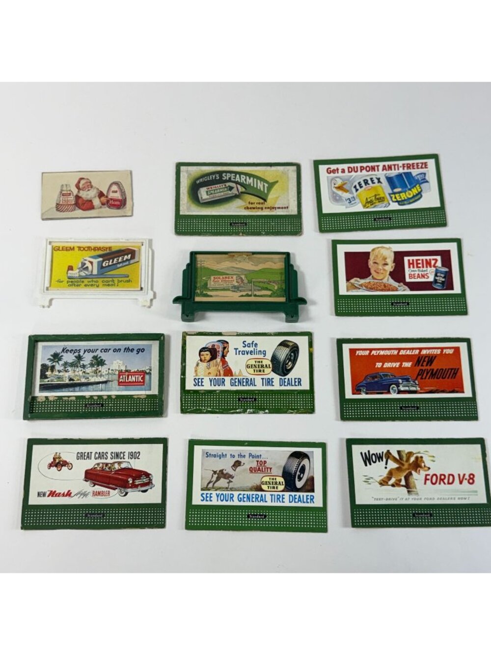 Vintage Plasticville Billboards Lot Railroad Scenery Wrigley’s Gleem Nash Displa